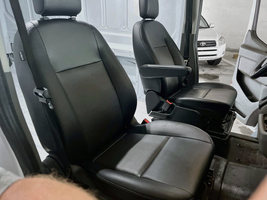 Used 2024 Ford Transit 350 148 Medium Roof RWD image 25