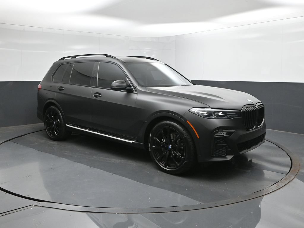 Used 2021 BMW X7 xDrive40i w/ M Sport Package AWD/4WD image 26