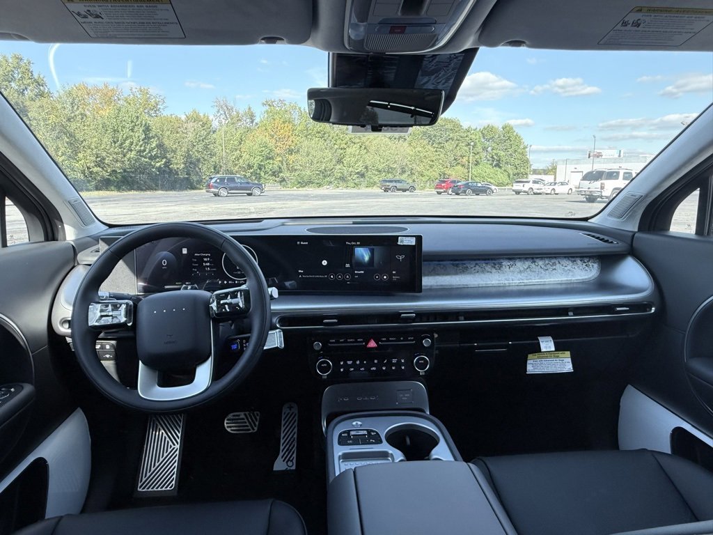 New 2026 Hyundai Ioniq 9 Calligraphy image 28