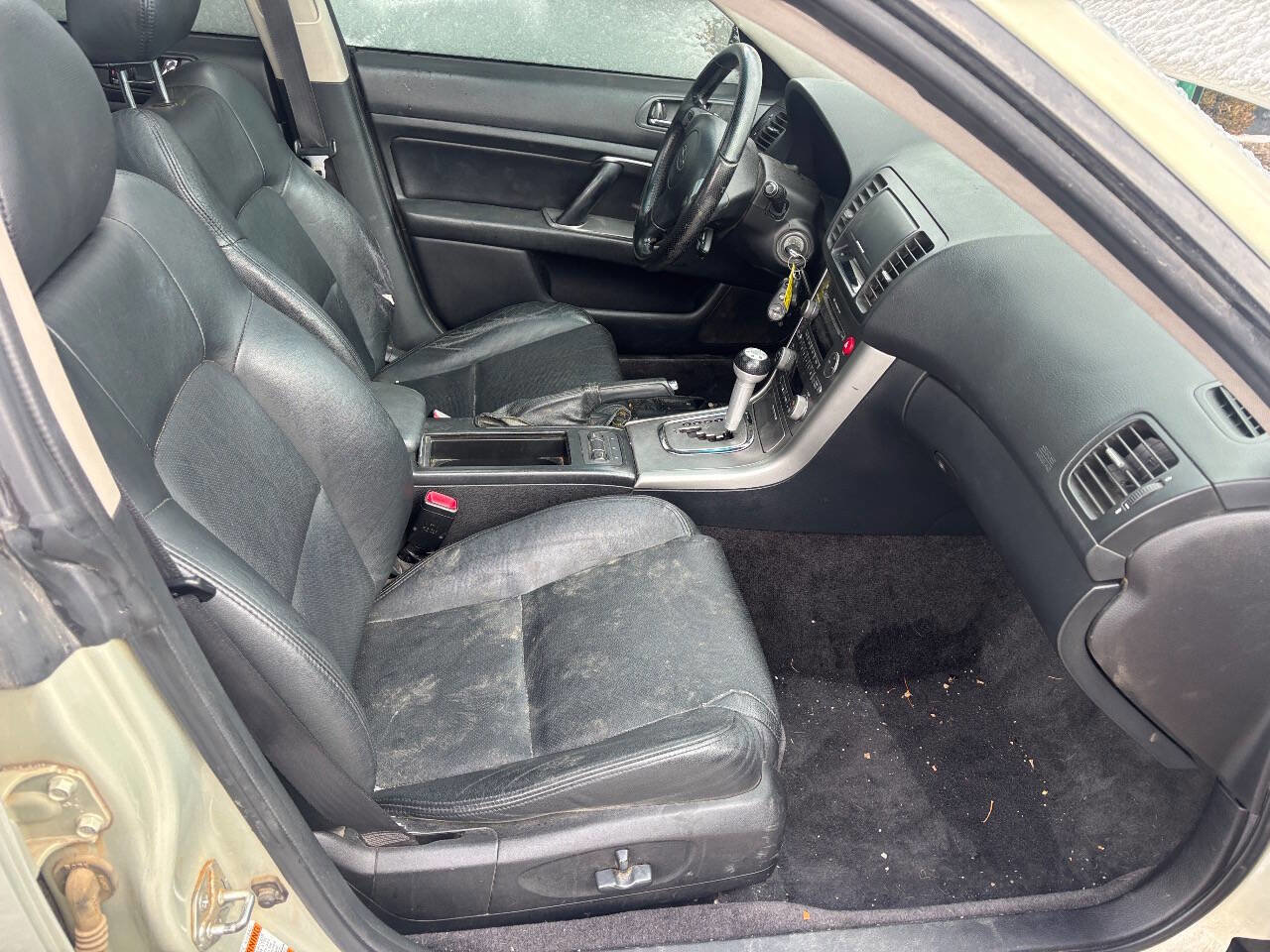 Used 2005 Subaru Outback 2.5XT Limited image 20