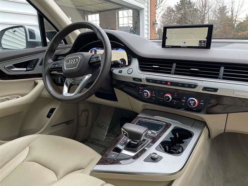 Used 2019 Audi Q7 2.0T Premium Plus w/ Premium Plus Package image 23