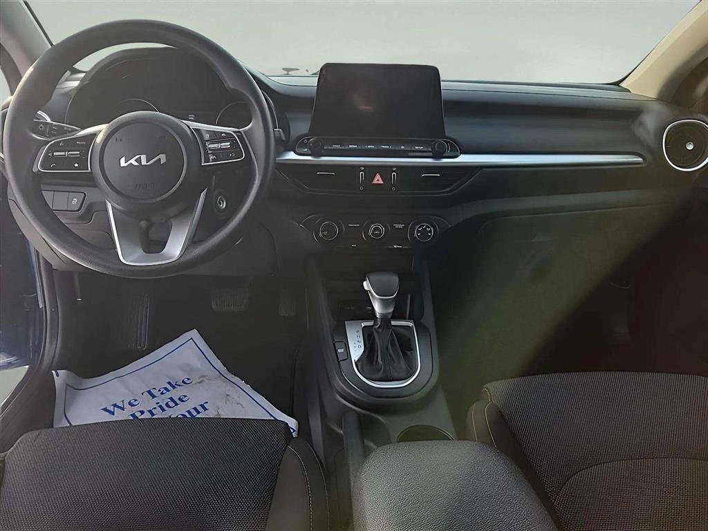 Used 2022 Kia Forte LXS image 10