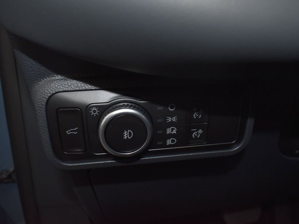 New 2026 Ford Explorer Active image 13