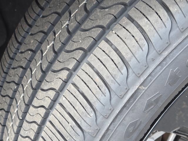 Used 2024 Jeep Grand Cherokee Altitude AWD/4WD image 18