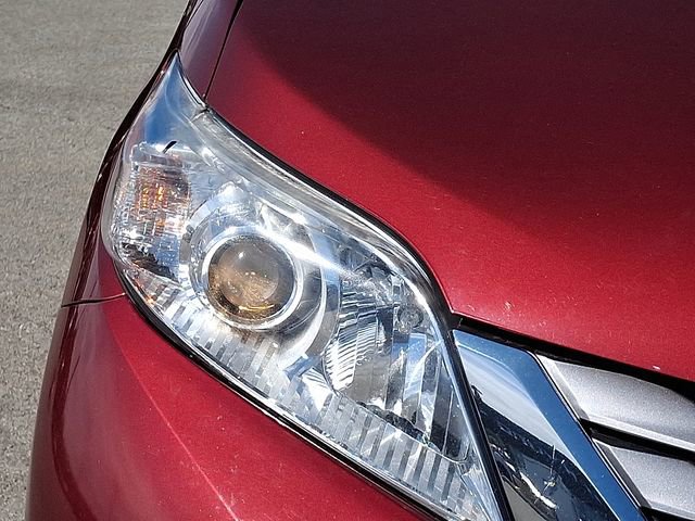 Used 2017 Toyota Sienna XLE w/ XLE Navigation Package AWD/4WD image 9
