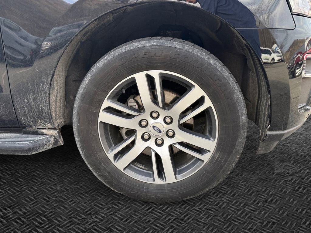 Used 2024 Ford Expedition Max Limited image 11