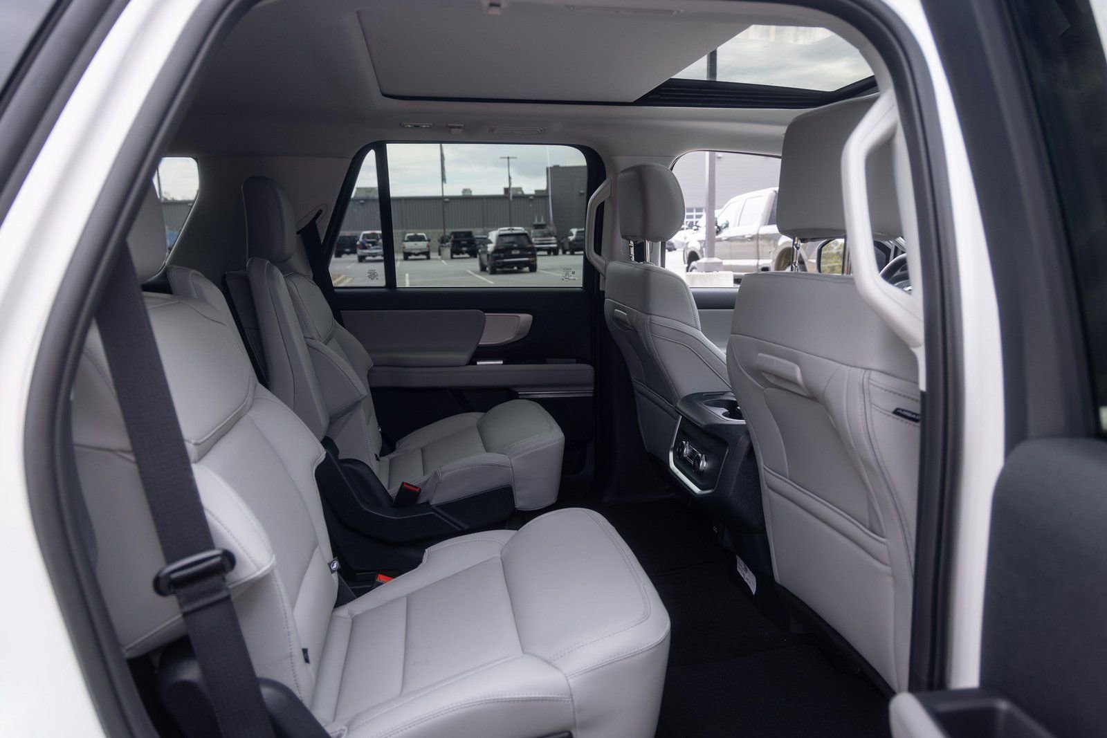 New 2026 Ford Expedition Active AWD/4WD image 22
