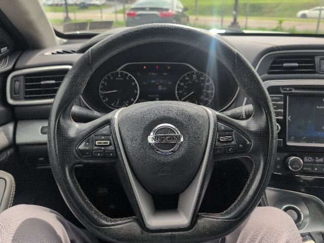 Used 2017 Nissan Maxima 3.5 SL FWD image 18
