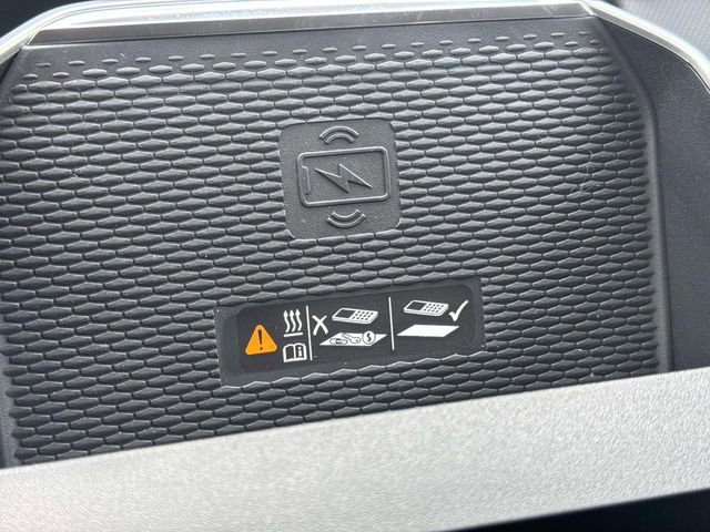 New 2026 GMC Terrain Denali w/ LPO, Black Badging Package image 28