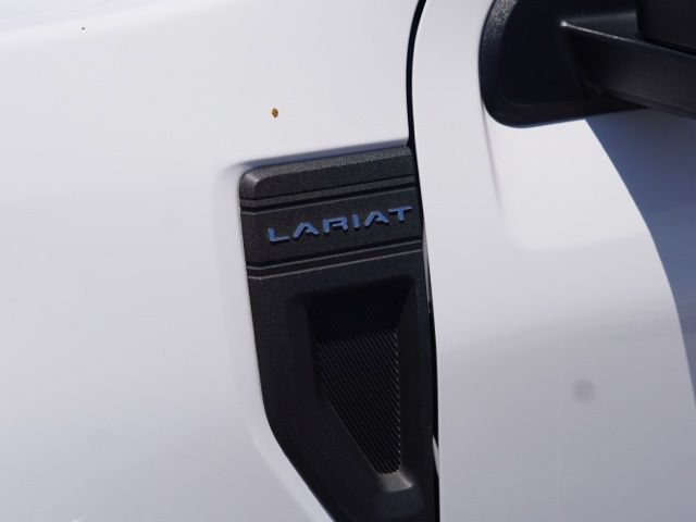 Used 2022 Ford Maverick Lariat FWD image 10