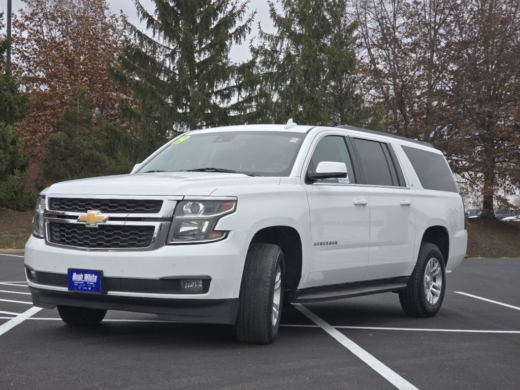 Used 2019 Chevrolet Suburban LT RWD image 11