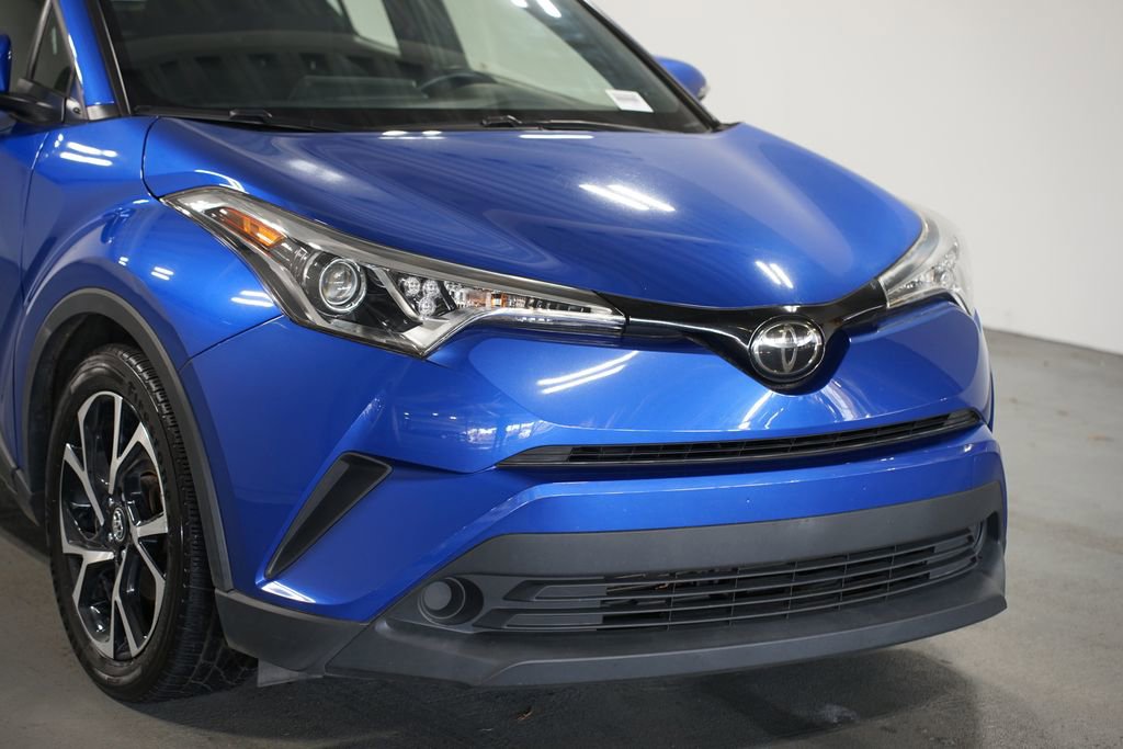 Used 2018 Toyota C-HR XLE image 4