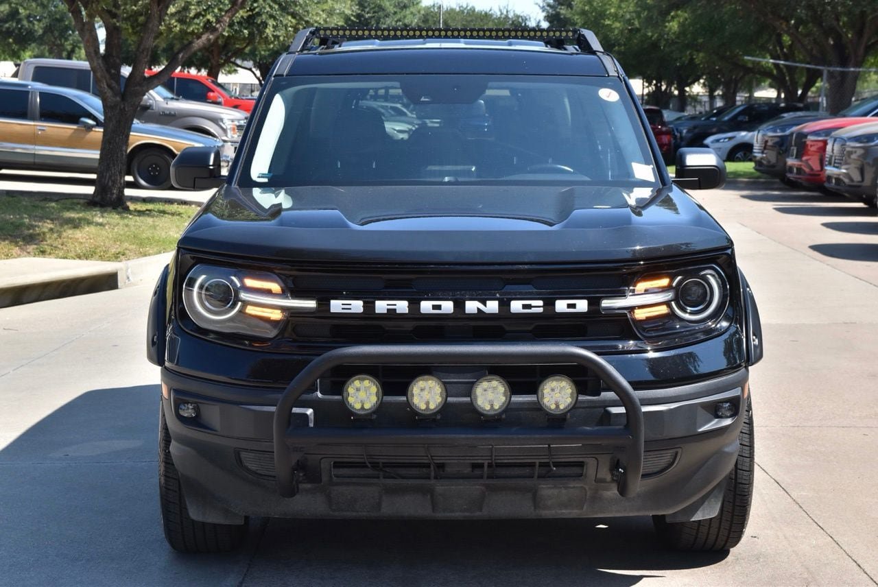 Used 2023 Ford Bronco Sport Outer Banks w/ Tech Package AWD/4WD image 3