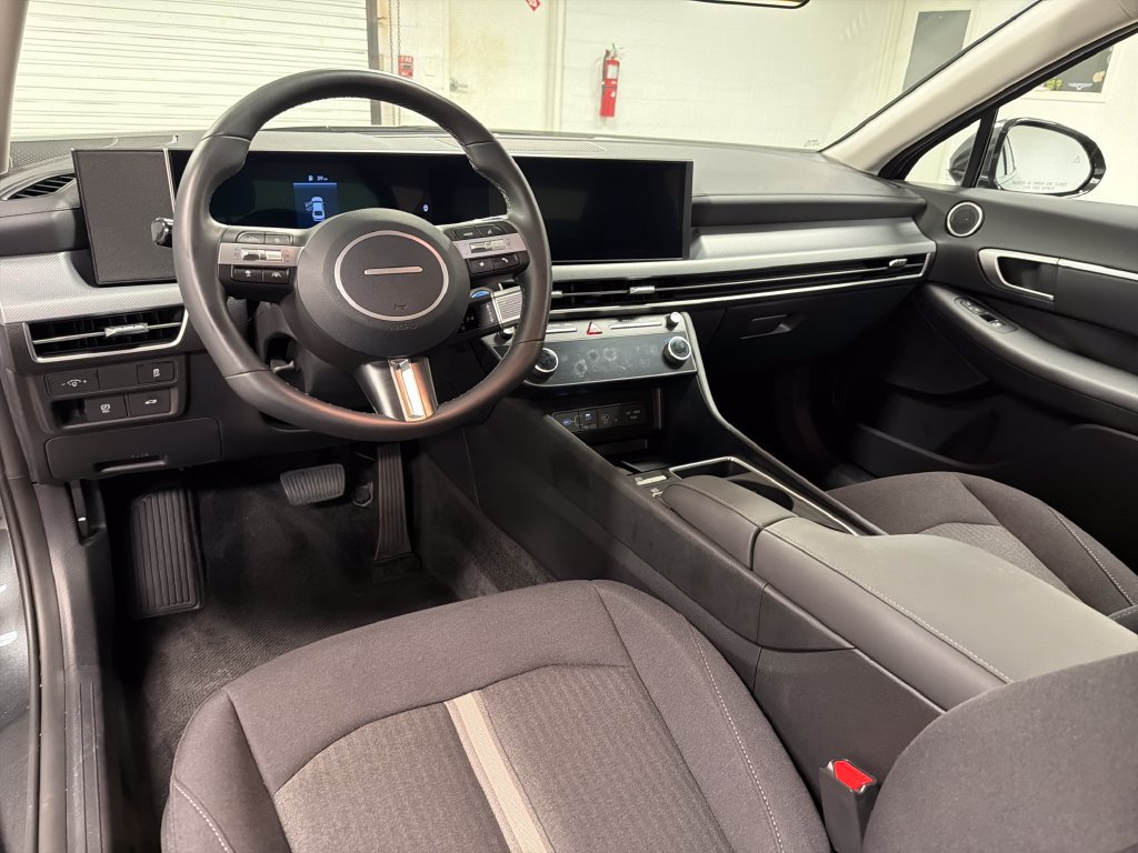 Used 2026 Hyundai Sonata SEL FWD image 25
