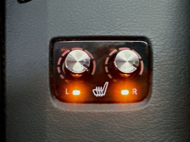 Used 2017 Toyota Avalon XLE image 20