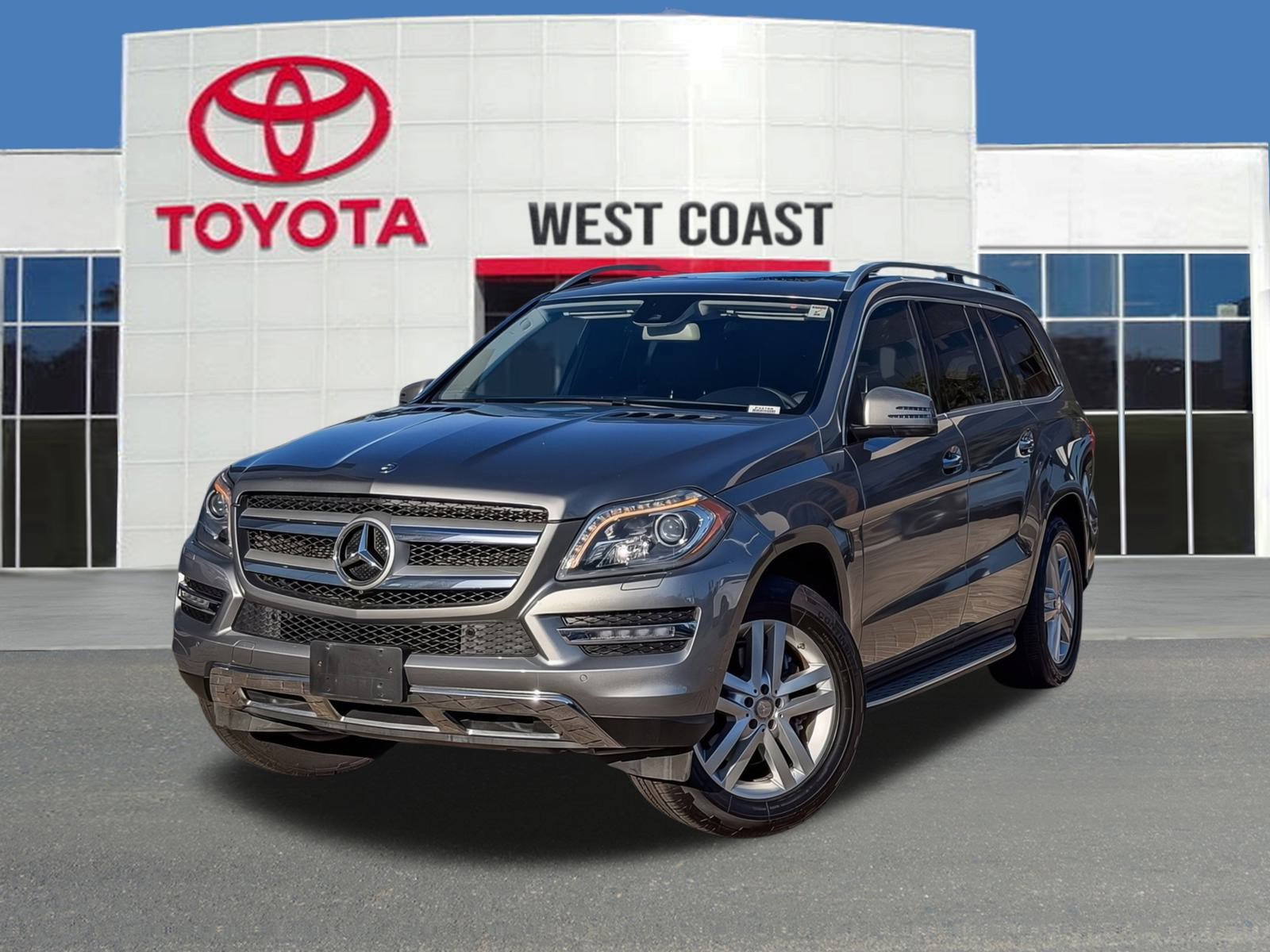 Used 2016 Mercedes-Benz GL 450 4MATIC image 1