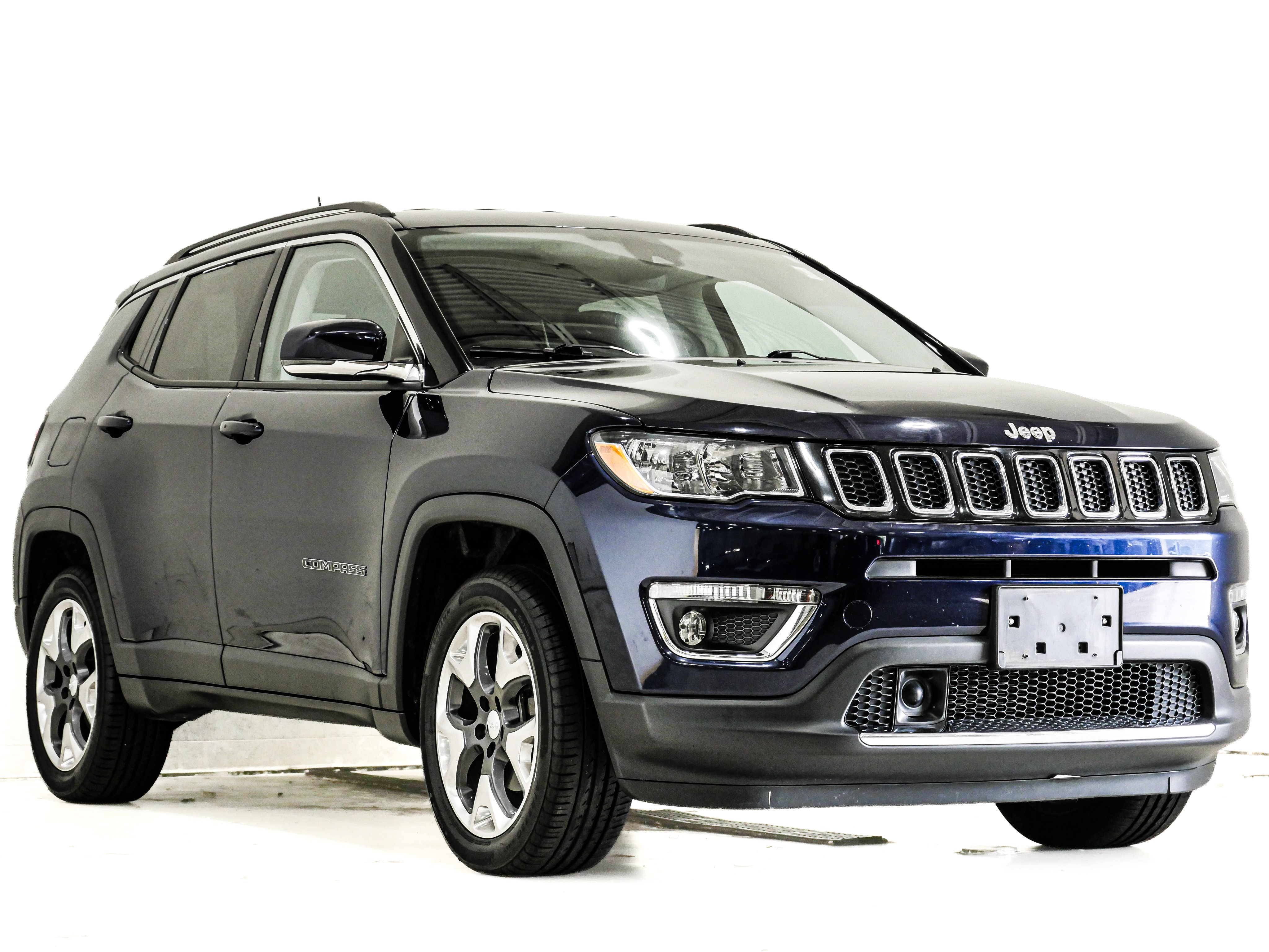 Used 2021 Jeep Compass Limited AWD/4WD image 1