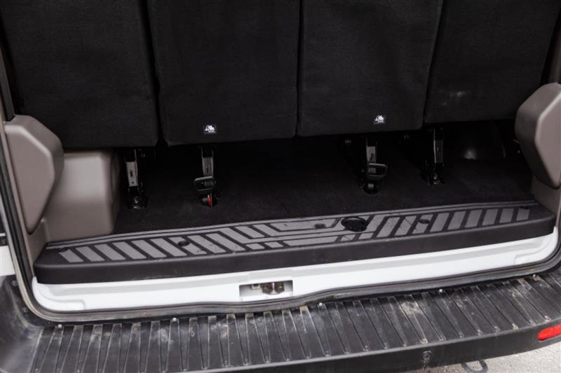 Used 2024 Ford Transit 350 XLT image 9