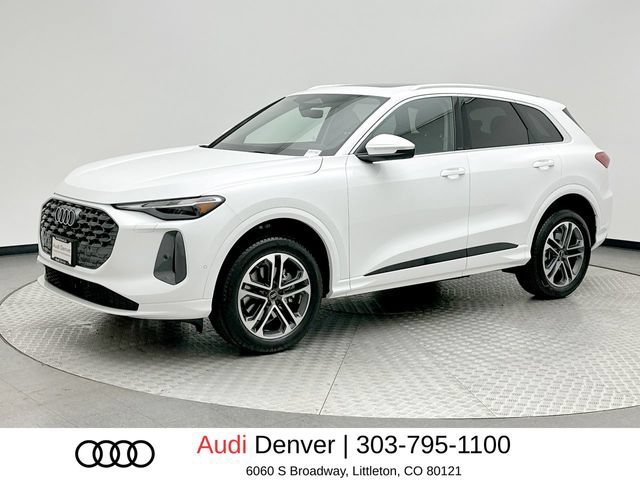Used 2025 Audi Q5 Premium w/ Convenience Package