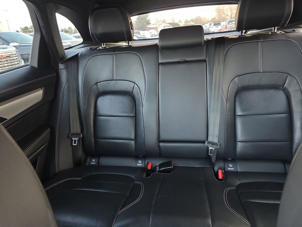 Used 2024 Jaguar F-PACE R-Dynamic S image 22