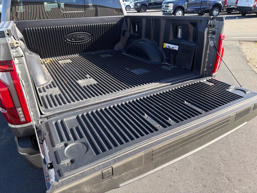 Used 2024 Ford F150 Lariat AWD/4WD image 16