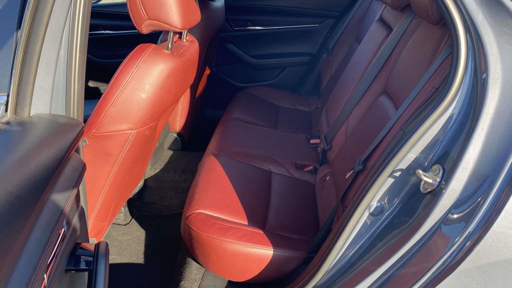 Used 2024 MAZDA MAZDA3 s image 26