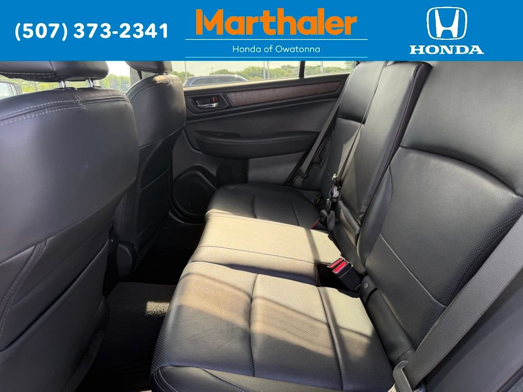 Used 2016 Subaru Outback 3.6R Limited AWD/4WD image 12