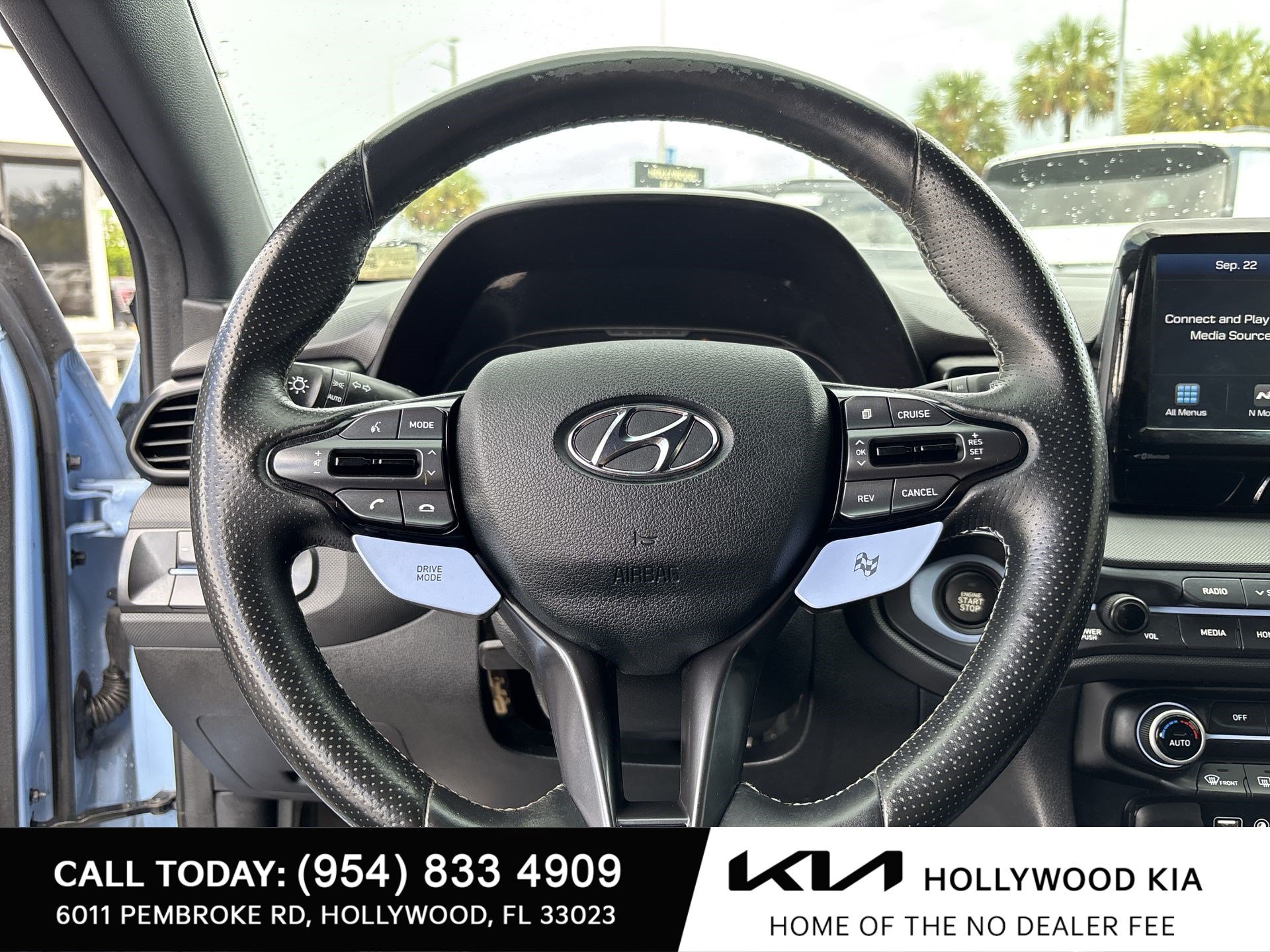 Used 2020 Hyundai Veloster N FWD image 11
