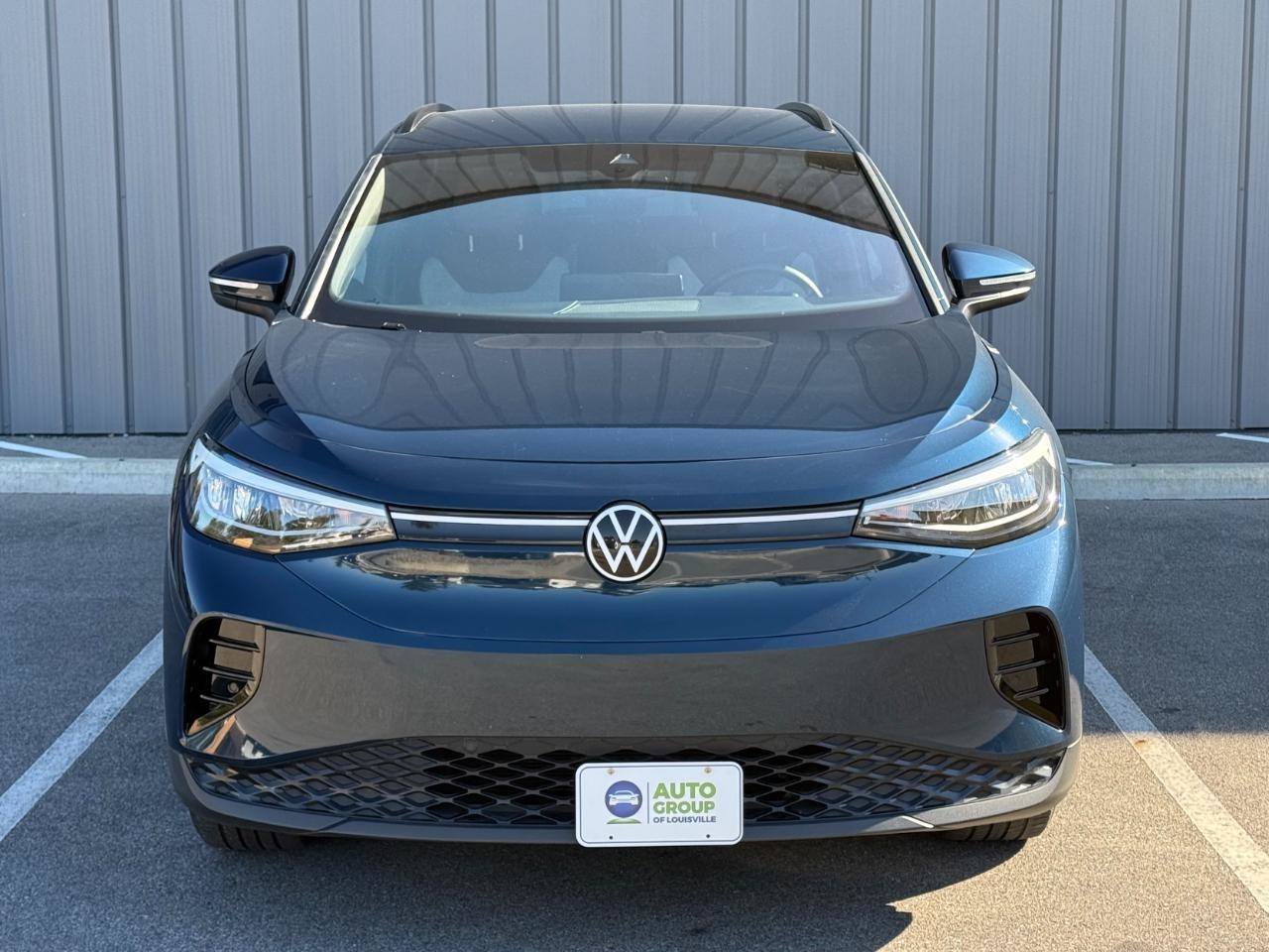 Used 2023 Volkswagen ID.4 Pro AWD/4WD image 2