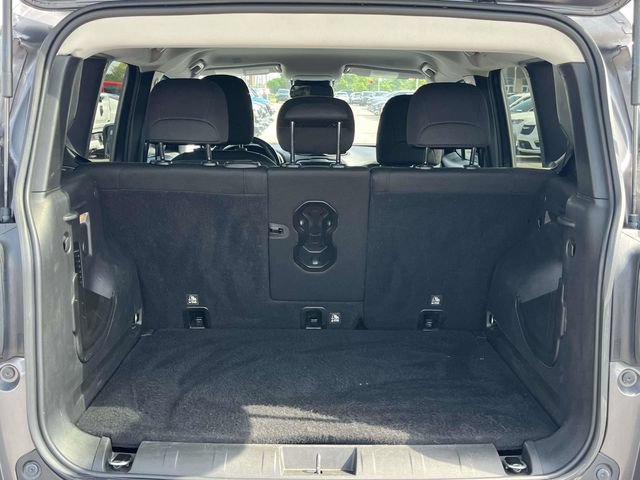 Used 2020 Jeep Renegade Altitude FWD image 19