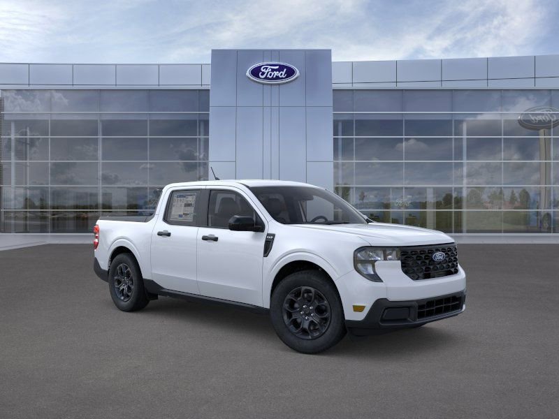 New 2025 Ford Maverick XLT w/ XLT Luxury Package FWD image 7