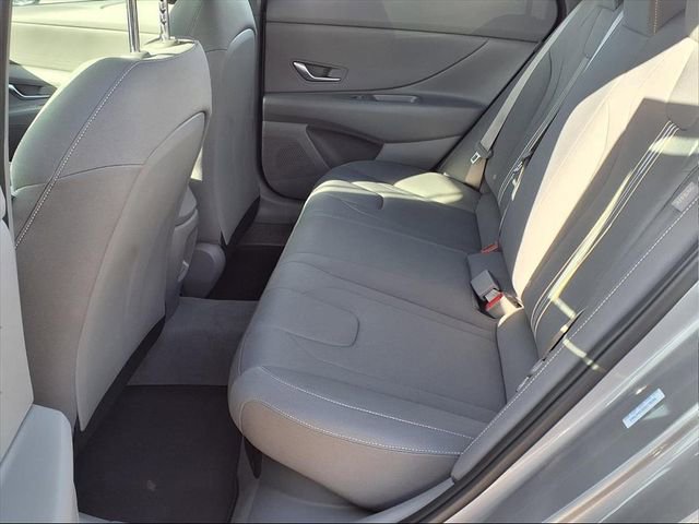 New 2025 Hyundai Elantra Blue image 14