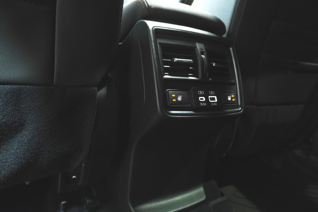Used 2025 Subaru Forester Touring AWD/4WD image 16