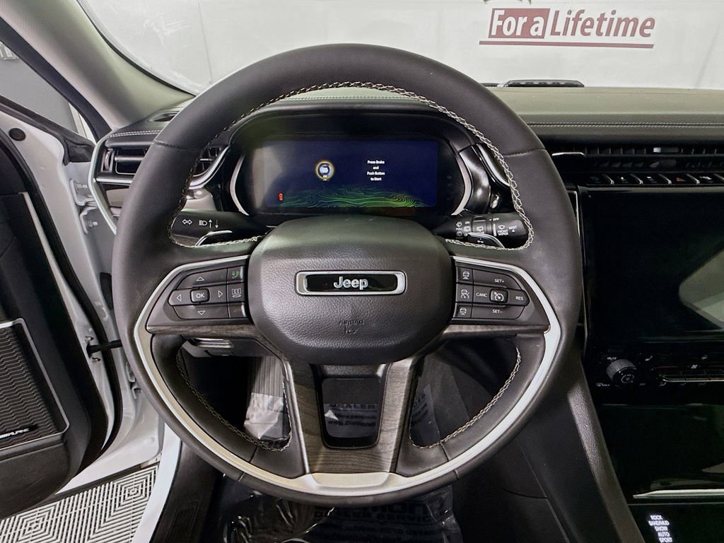 Used 2022 Jeep Grand Cherokee Limited 4xe image 21