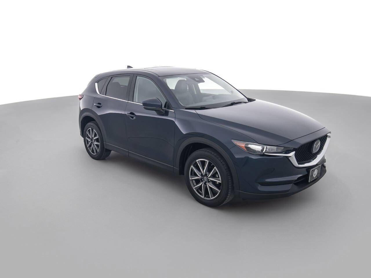 Used 2018 MAZDA CX-5 Touring w/ Preferred Equipment Package AWD/4WD image 3