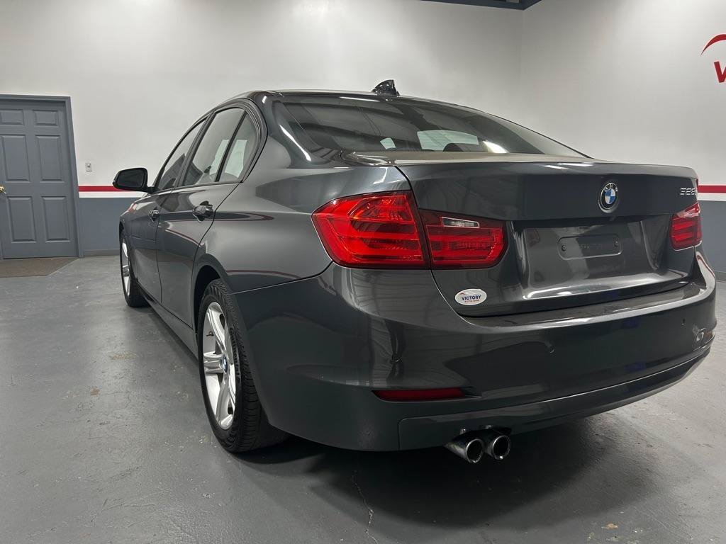 Used 2015 BMW 328i Sedan RWD image 4