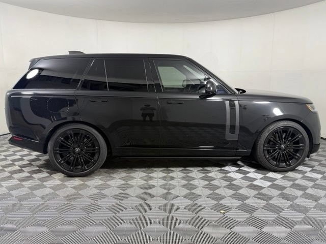 Used 2023 Land Rover Range Rover SE AWD/4WD image 9