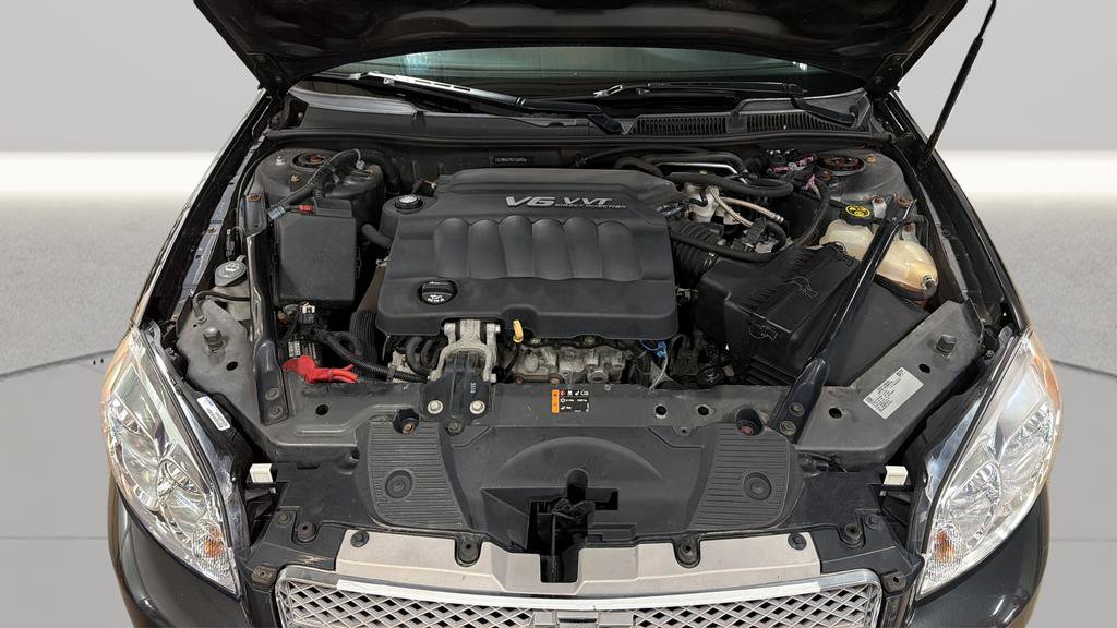 Used 2016 Chevrolet Impala LT image 27