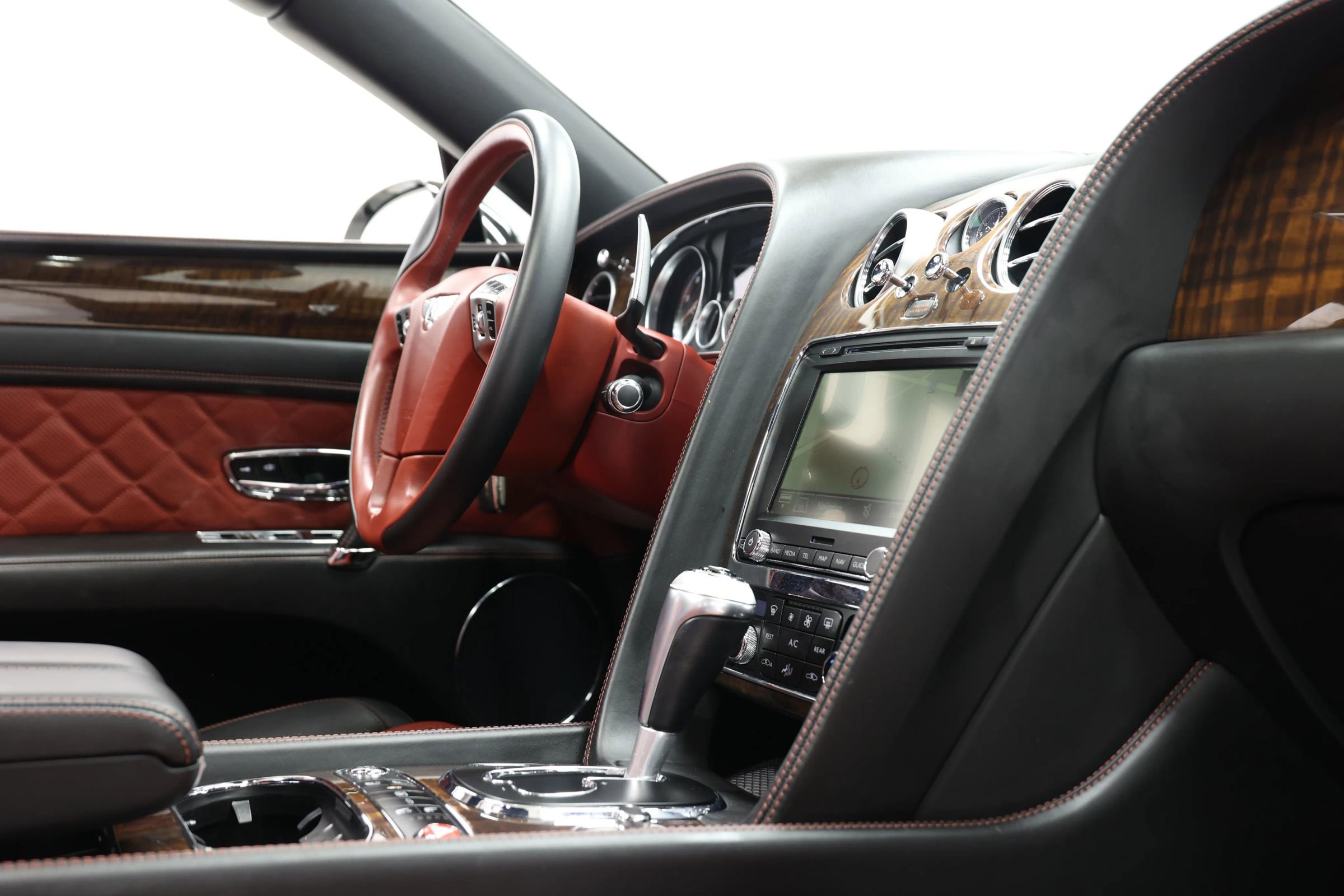 Used 2017 Bentley Flying Spur S V8 AWD/4WD image 99