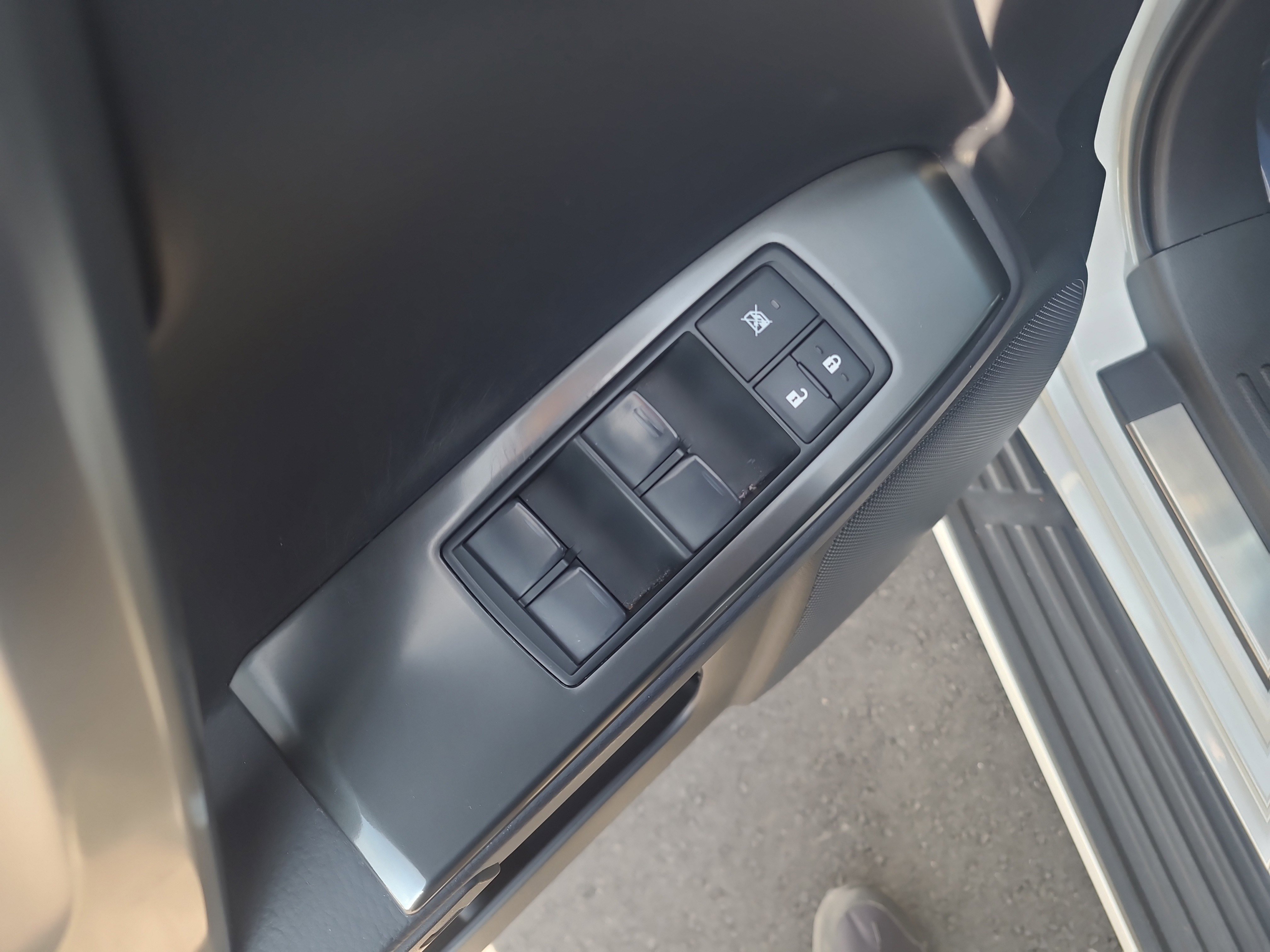 Used 2023 Lexus GX 460 Premium image 14