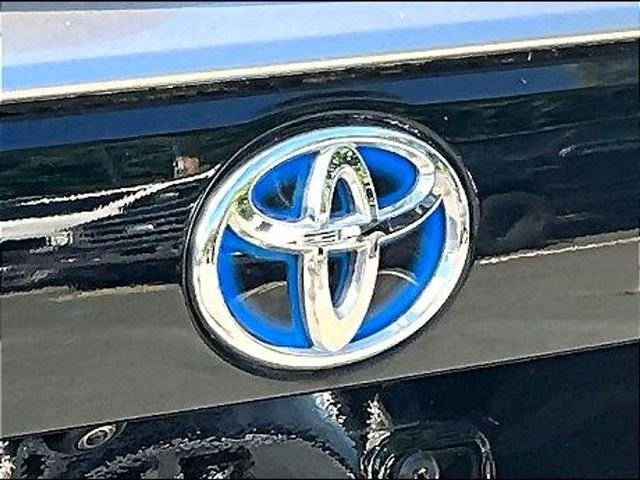 Used 2019 Toyota RAV4 Limited AWD/4WD image 8