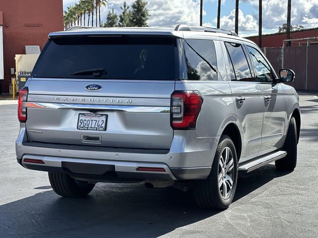 Used 2022 Ford Expedition Limited AWD/4WD image 4