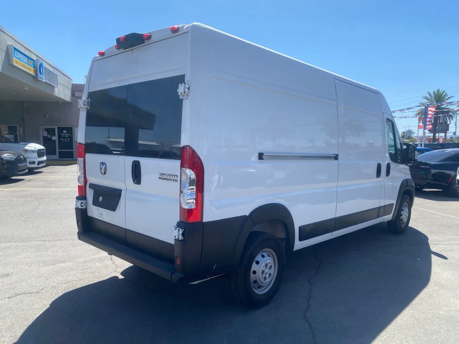 Used 2023 RAM ProMaster 2500 FWD image 5