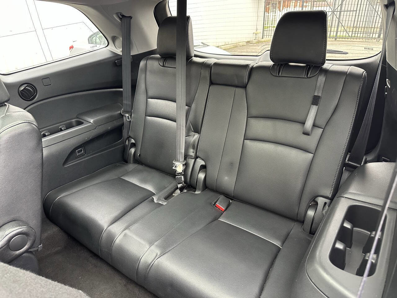 Used 2017 Honda Pilot Elite image 15