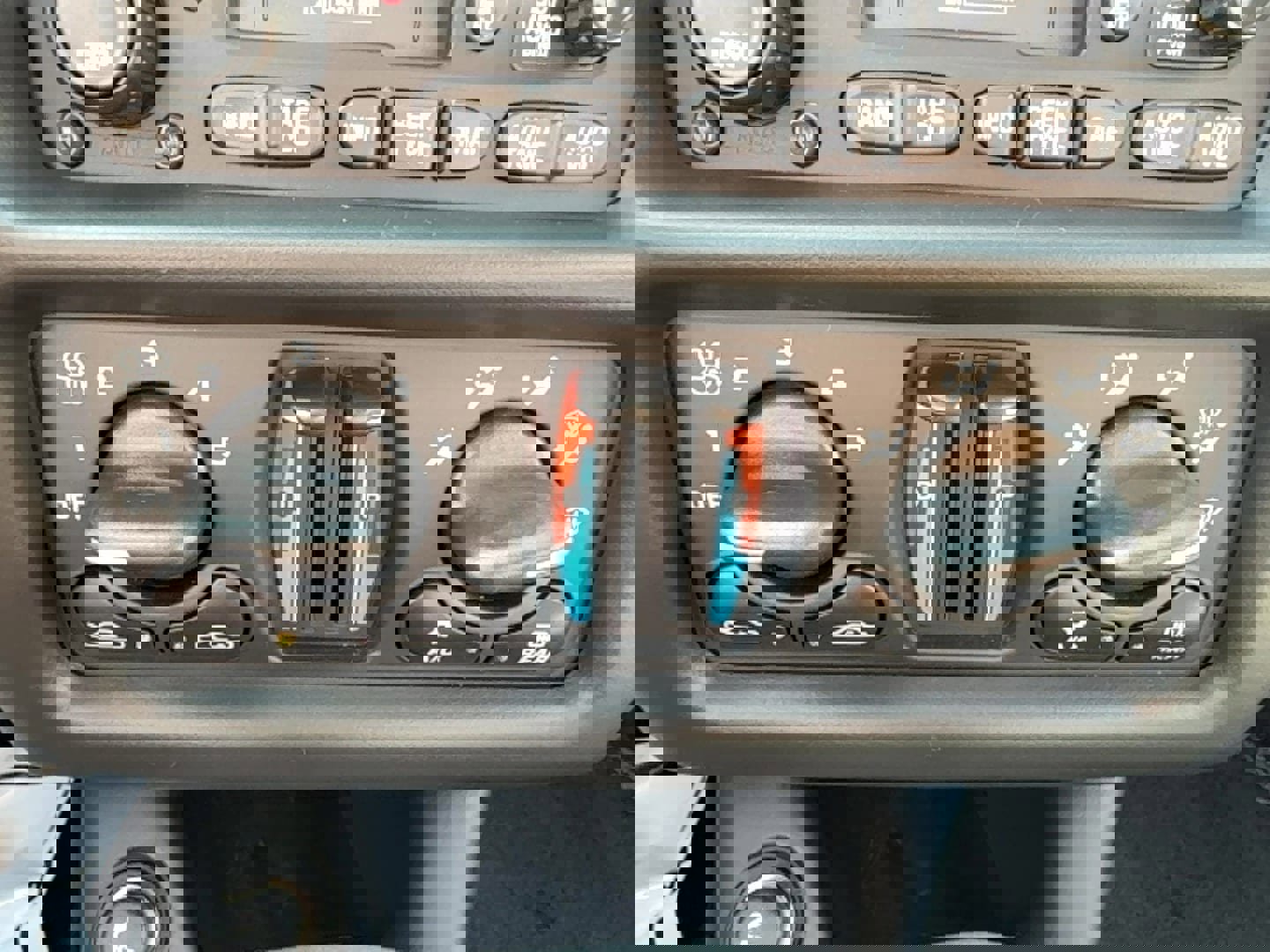 Used 2002 Chevrolet Monte Carlo SS w/ Preferred Equipment Group FWD image 37