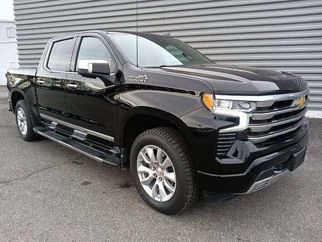 Used 2024 Chevrolet Silverado 1500 High Country w/ Technology Package
