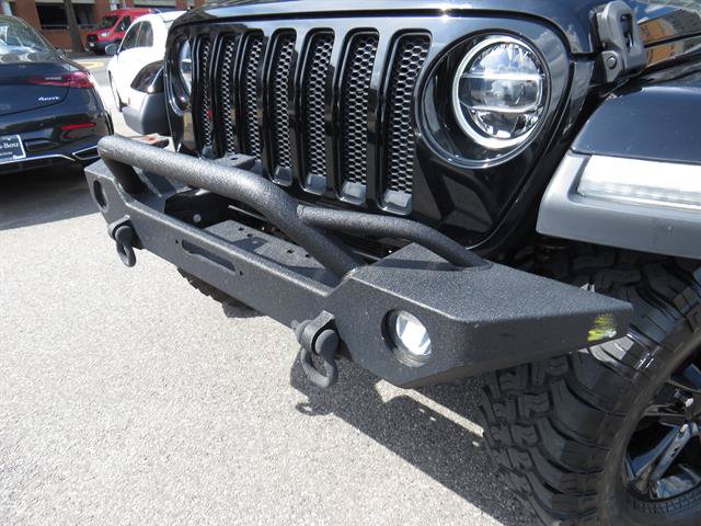 Used 2020 Jeep Wrangler Unlimited Sahara AWD/4WD image 25