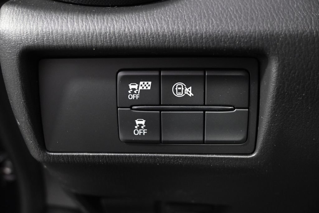 New 2026 MAZDA MX-5 Miata Club w/ Weather Package RWD image 25