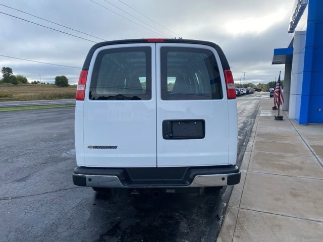 New 2025 Chevrolet Express 2500 w/ Driver Convenience Package image 4