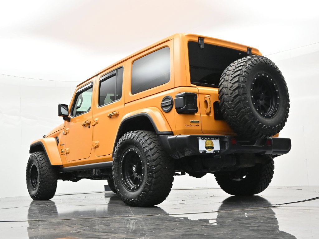 Used 2021 Jeep Wrangler Unlimited Sahara AWD/4WD image 19